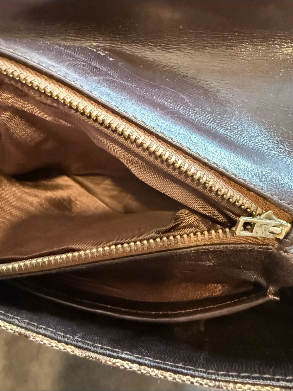 Celine Vintage ‘70s C Sulky / C Macadam Horse Carriage shoulder bag - Picture 15 of 16